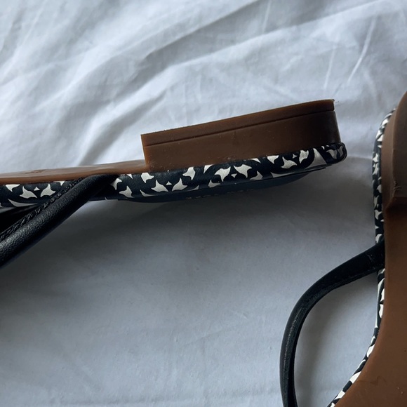 Kate Spade Sandals - Picture 4 of 4